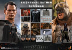 Hot Toys Zack Snyder's Justice League - Knightmare Batman and Superman