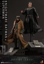Hot Toys Zack Snyder's Justice League - Knightmare Batman and Superman - Imagen 4