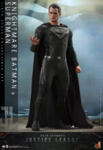 Hot Toys Zack Snyder's Justice League - Knightmare Batman and Superman - Imagen 10