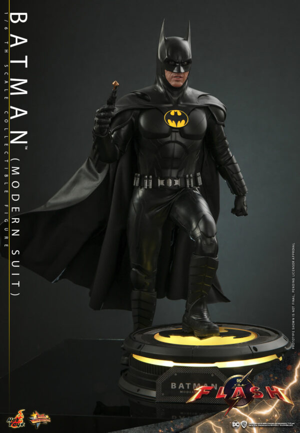 632741858889830 Hot Toys The Flash - Batman Modern Suit - Imagen 11