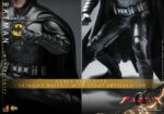Hot Toys The Flash - Batman Modern Suit - Imagen 18