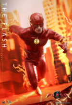Hot Toys The Flash - The Flash - Imagen 4
