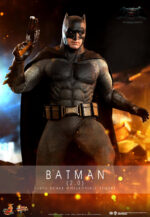 Hot Toys Batman v Superman Dawn of Justice - Batman (2.0) - Imagen 5