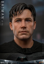 Hot Toys Batman v Superman Dawn of Justice - Batman (2.0) - Imagen 11