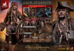 Hot Toys Pirates of the Caribbean Dead Men Tell No Tales - Jack Sparrow Artisan Edition