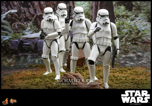 832032888960725 Hot Toys Star Wars Episode IV - Stoormtrooper with Death Star Enviroment - Imagen 14
