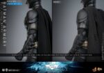 Hot Toys The Dark Knight Rises - Batman Armory with Bruce Wayne - Imagen 18