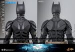Hot Toys The Dark Knight Rises - Batman Armory with Bruce Wayne - Imagen 19