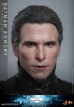 Hot Toys The Dark Knight Rises - Batman Armory with Bruce Wayne - Imagen 20