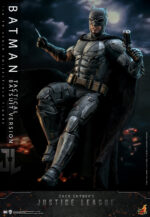 Hot Toys Zack Snyder's Justice League - Batman Tactical Suit (2.0) - Imagen 5