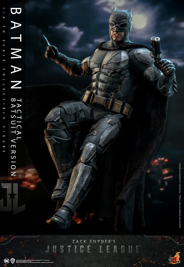 Hot Toys Zack Snyder's Justice League - Batman Tactical Suit (2.0) - Imagen 5