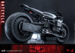 Hot Toys The Batman - Batcycle - Imagen 19