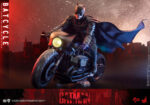 Hot Toys The Batman - Batcycle - Imagen 3