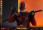 Hot Toys Deadpool and Wolverine - Deadpool Battling Version - Imagen 11