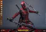 Hot Toys Deadpool and Wolverine - Deadpool Battling Version - Imagen 15