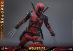 Hot Toys Deadpool and Wolverine - Deadpool Battling Version - Imagen 16