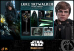 Hot Toys Star Wars The Mandalorian - Luke Skywalker Deluxe Edition