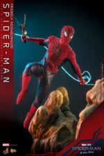 Hot Toys No Way Home - Spider-Man Friendly Neighborhood - Imagen 18
