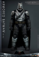Hot Toys Batman v Superman Dawn of Justice - Armored Batman (2.0) Deluxe Edition - Imagen 18