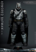 Hot Toys Batman v Superman Dawn of Justice - Armored Batman (2.0) - Imagen 3