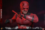 Hot Toys Daredevil Born Again - Daredevil - Imagen 3