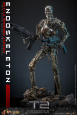 Hot Toys Terminator 2 Judgment Day - Endoskeleton (Battle Damaged Version) - Imagen 14