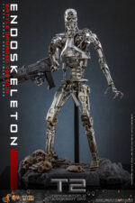 Hot Toys Terminator 2 Judgment Day - Endoskeleton (Battle Damaged Version) - Imagen 6