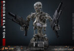 Hot Toys Terminator 2 Judgment Day - Endoskeleton (Battle Damaged Version) - Imagen 10