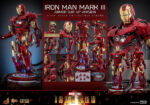 Hot Toys Iron Man - Iron Man Mark III Suit Up Version
