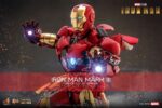 Hot Toys Iron Man - Iron Man Mark III Suit Up Version - Imagen 13