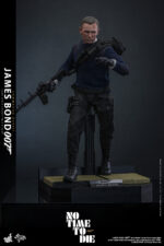 Hot Toys No Time To Die - James Bond (Commando Outfit) - Imagen 12