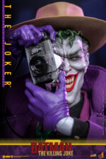 Hot Toys The Killing Joke - The Joker - Imagen 15