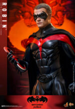 Hot Toys Batman and Robin - Robin - Imagen 15