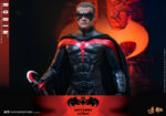 Hot Toys Batman and Robin - Robin - Imagen 5