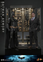 Hot Toys The Dark Knight - Batman Armory with Bruce Wayne (2.0) - Imagen 8