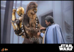 Hot Toys Star Wars Episode V - Chewbacca with Disassembled C-3po - Imagen 20