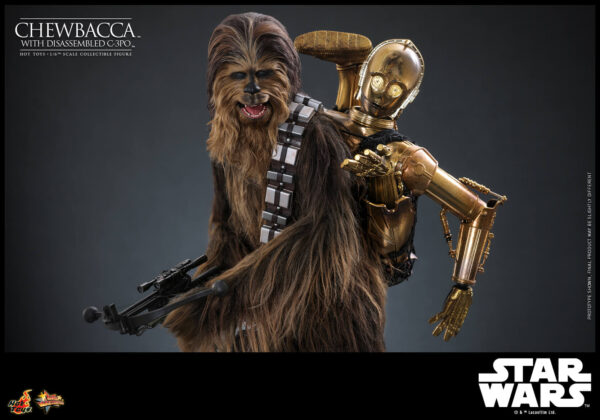 chewie (3) Hot Toys Star Wars Episode V - Chewbacca with Disassembled C-3po - Imagen 4