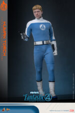 Hot Toys The Fantastic Four First Steps - Human Torch - Imagen 7