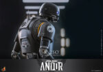 Hot Toys Star Wars Andor - K-2SO - Imagen 14