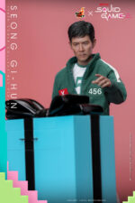 Hot Toys Squid Game - Seong Gi-Hun - Imagen 13